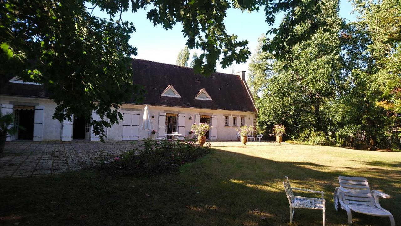Les Allees Du Chateau Le Mazeau Exterior foto